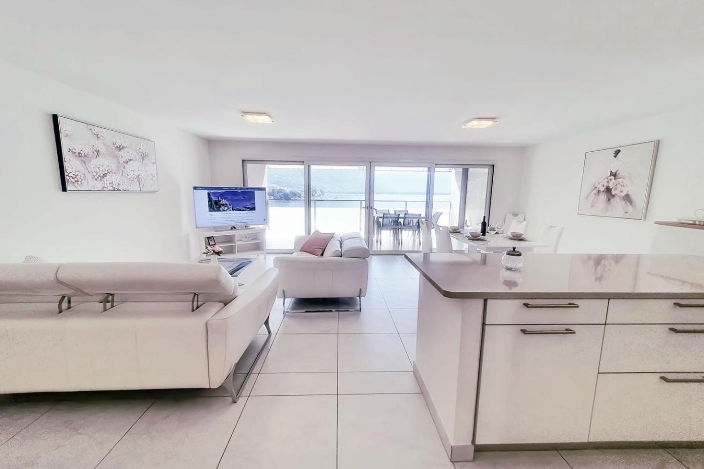 Residenza Vivian Deluxe Apartments Locarno Extérieur photo