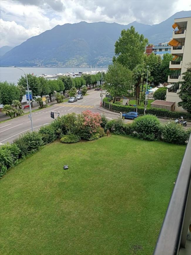 Residenza Vivian Deluxe Apartments Locarno Extérieur photo
